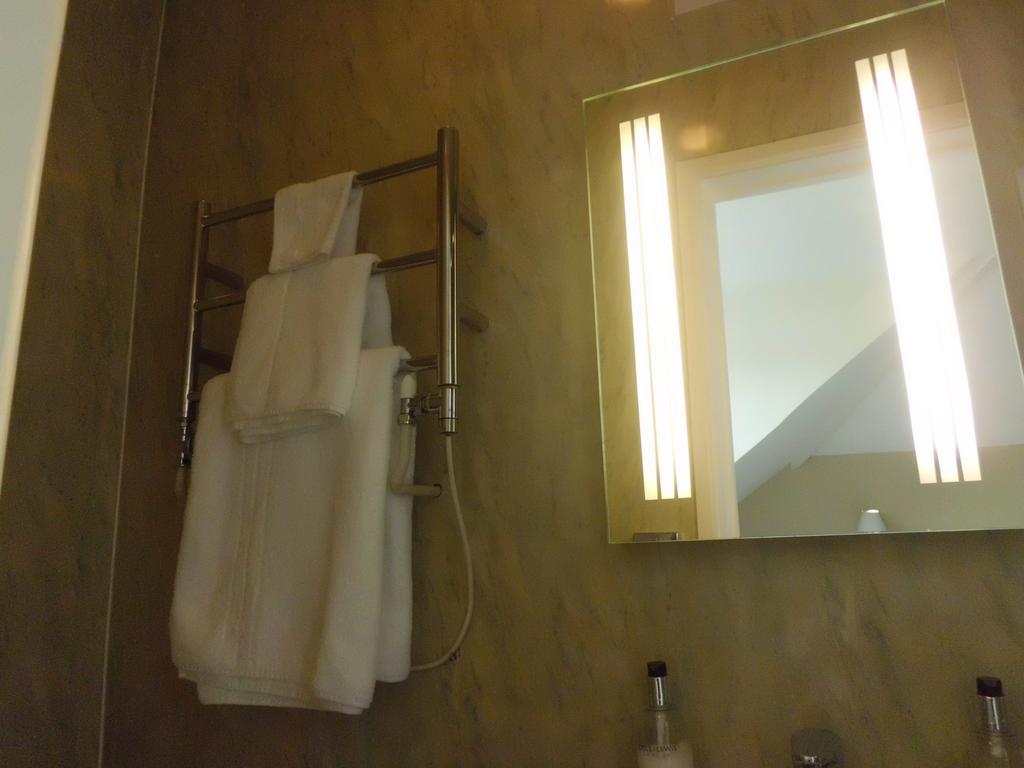 Fair Winds Guest House Brixham Room photo
