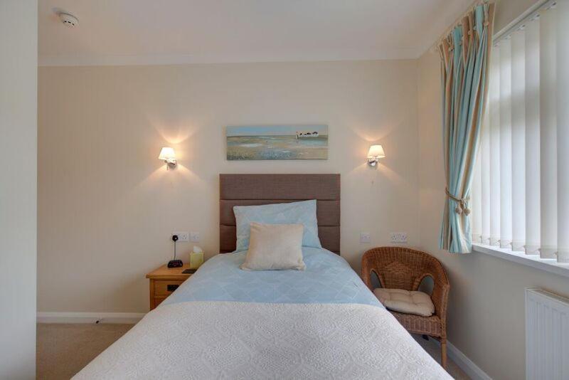 Fair Winds Guest House Brixham Exterior photo
